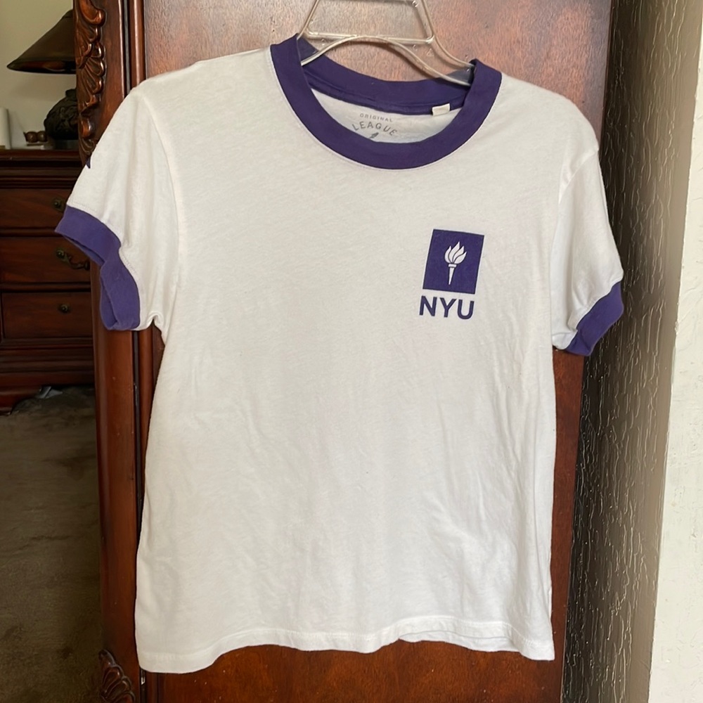 ORIGINAL LEAGUE Collegiate Outfitters😎NYU Tee🦋